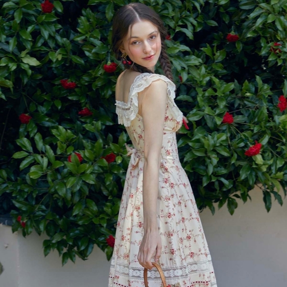 Lacemade Floral Lace Trim Maxi Dress - Picture 7 of 8